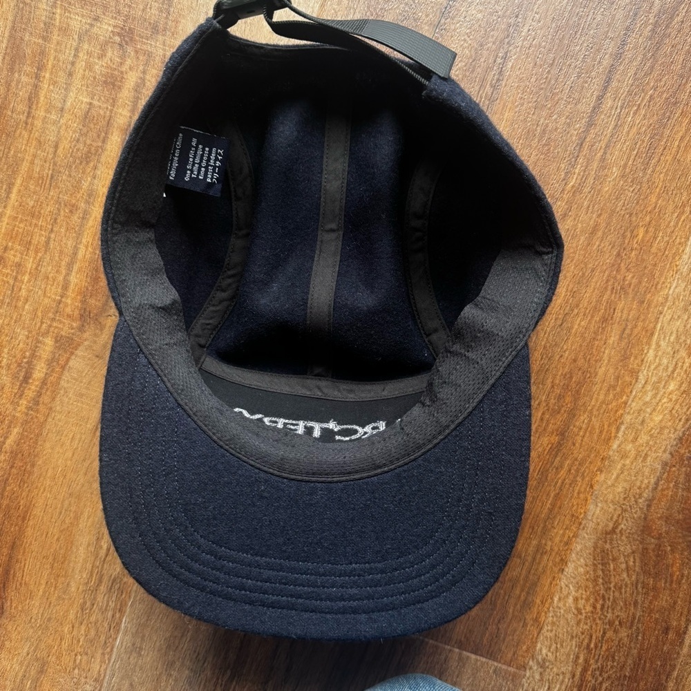 Arc'teryx 5 Panel Wool Hat Navy Blue Unisex Adults Adjustable SnapBack Cap - Picture 4 of 9
